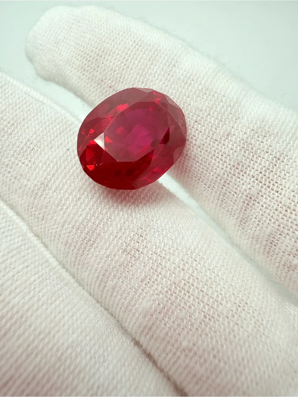 Vivid Red Oval Faceted Gemstone for Women’s Ring or Collection